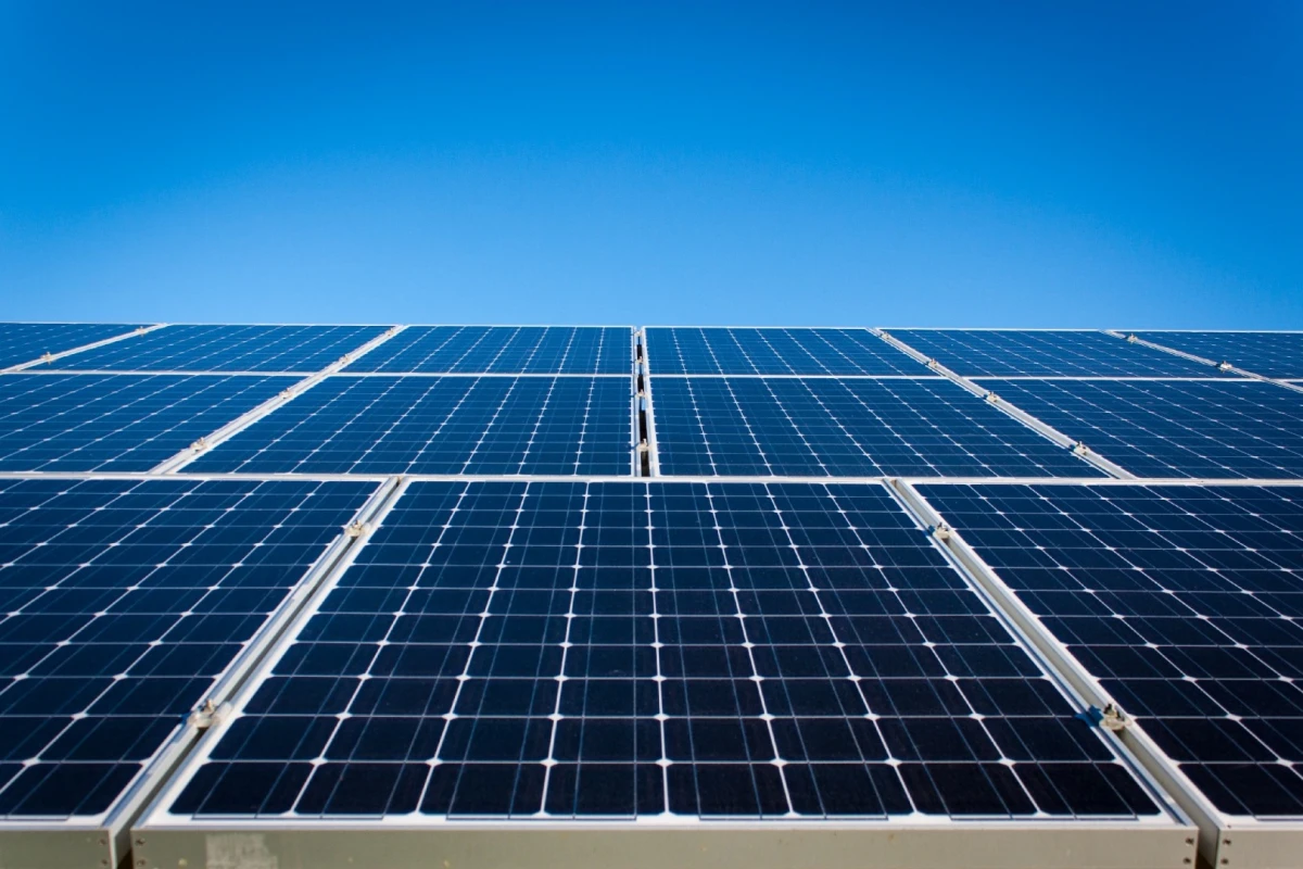 Mantenimiento y garantías de los paneles solares