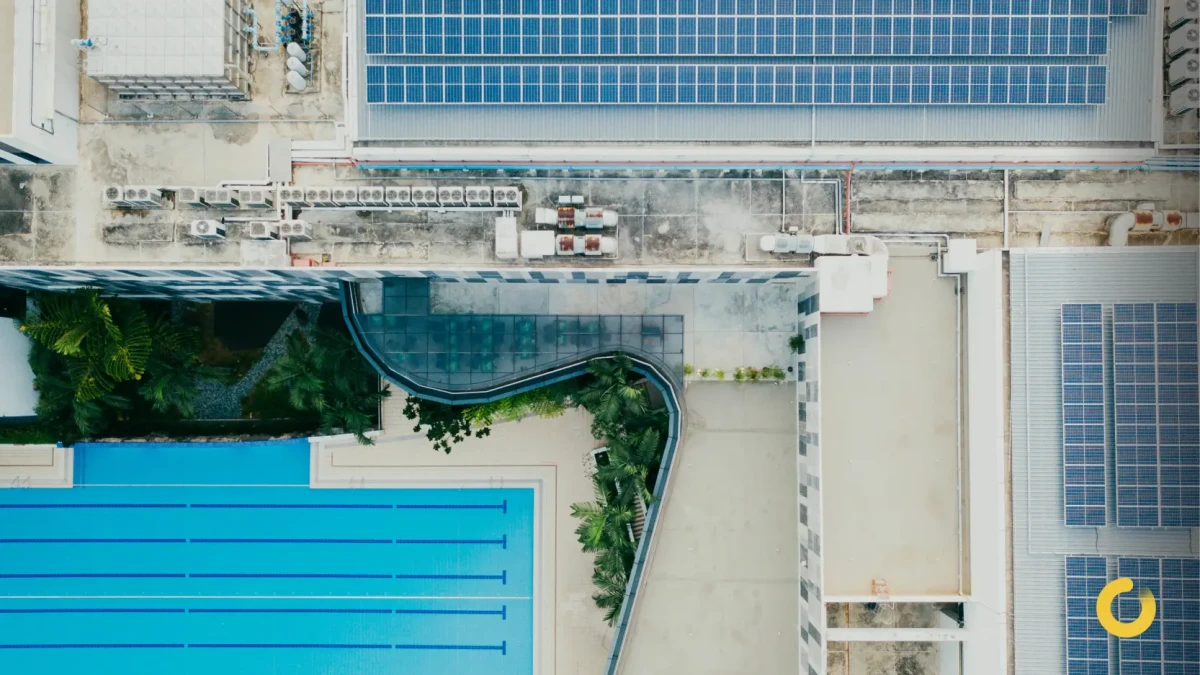 Instalación de placas solares en centros deportivos